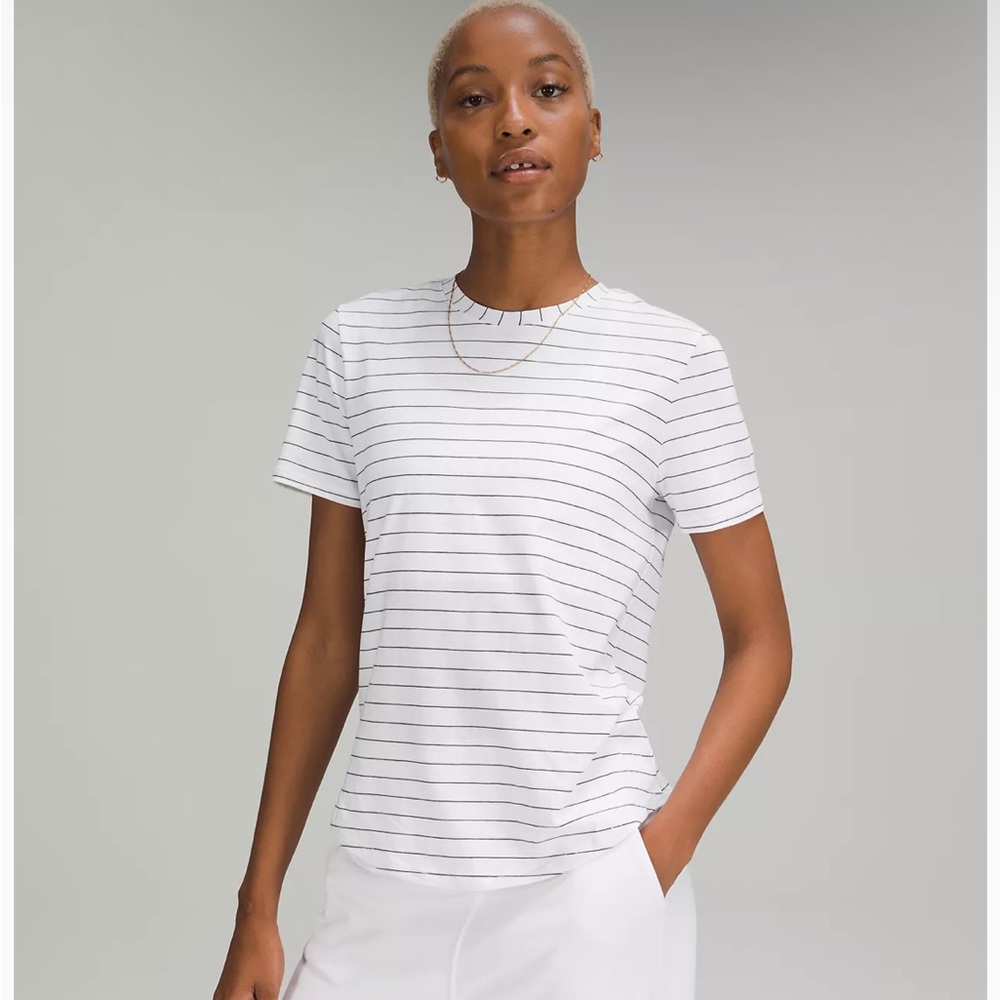 Lululemon Love Crew